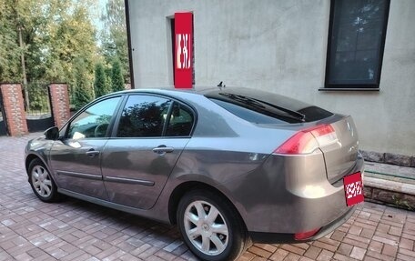 Renault Laguna III рестайлинг, 2009 год, 810 000 рублей, 4 фотография