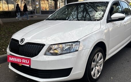 Skoda Octavia, 2015 год, 890 000 рублей, 13 фотография