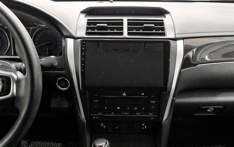 Toyota Camry, 2016 год, 1 750 000 рублей, 18 фотография