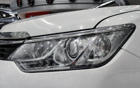 Toyota Camry, 2016 год, 1 750 000 рублей, 21 фотография