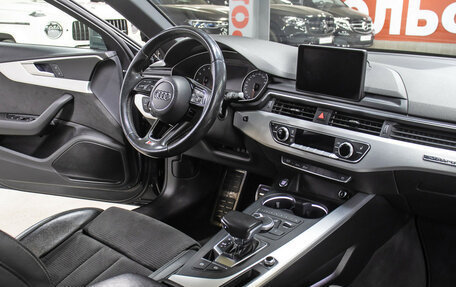 Audi A4, 2016 год, 2 550 000 рублей, 12 фотография