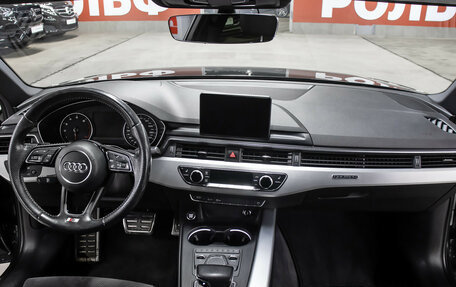 Audi A4, 2016 год, 2 550 000 рублей, 15 фотография