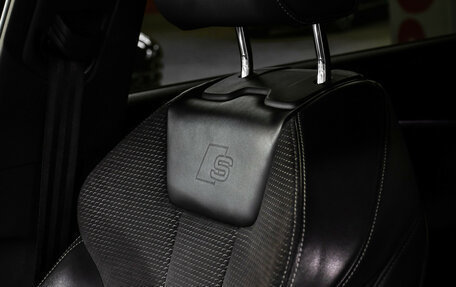 Audi A4, 2016 год, 2 550 000 рублей, 22 фотография