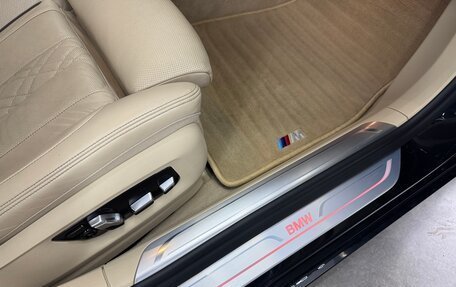 BMW 7 серия, 2017 год, 3 600 000 рублей, 10 фотография