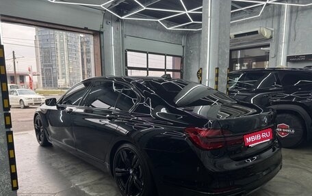 BMW 7 серия, 2017 год, 3 600 000 рублей, 7 фотография