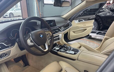 BMW 7 серия, 2017 год, 3 600 000 рублей, 18 фотография