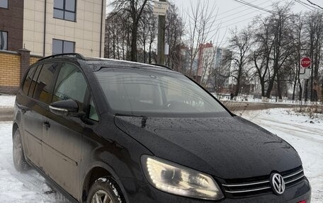 Volkswagen Touran III, 2014 год, 1 200 000 рублей, 3 фотография