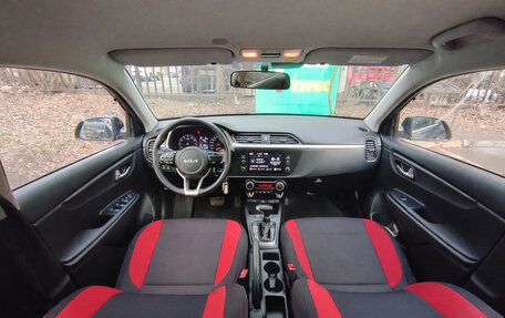 KIA Rio IV, 2021 год, 1 790 000 рублей, 5 фотография