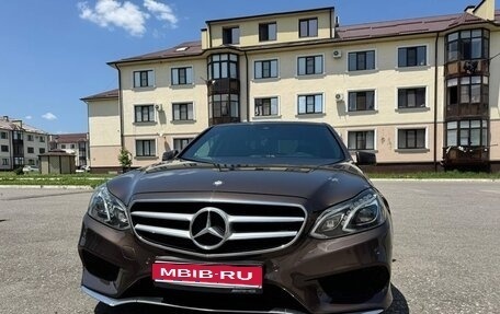 Mercedes-Benz E-Класс, 2015 год, 1 850 000 рублей, 1 фотография