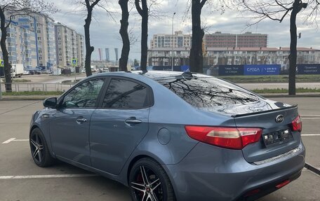 KIA Rio III рестайлинг, 2013 год, 800 000 рублей, 5 фотография