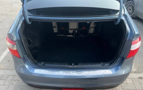 KIA Rio III рестайлинг, 2013 год, 800 000 рублей, 11 фотография