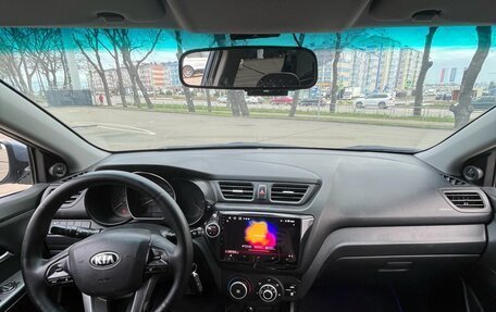 KIA Rio III рестайлинг, 2013 год, 800 000 рублей, 10 фотография