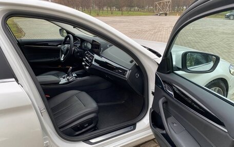 BMW 5 серия, 2020 год, 3 350 000 рублей, 15 фотография