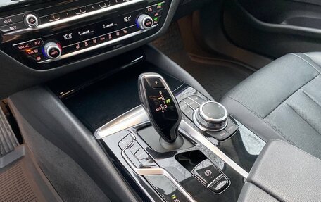 BMW 5 серия, 2020 год, 3 350 000 рублей, 24 фотография