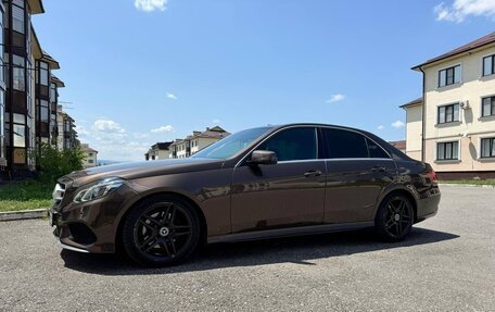 Mercedes-Benz E-Класс, 2015 год, 1 850 000 рублей, 10 фотография