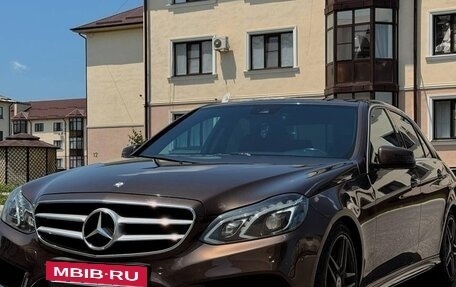 Mercedes-Benz E-Класс, 2015 год, 1 850 000 рублей, 7 фотография