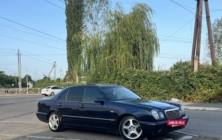 Mercedes-Benz E-Класс, 1996 год, 480 000 рублей, 4 фотография