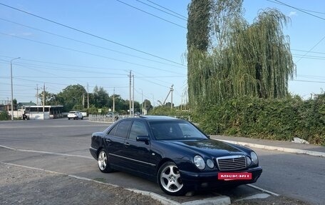 Mercedes-Benz E-Класс, 1996 год, 480 000 рублей, 3 фотография