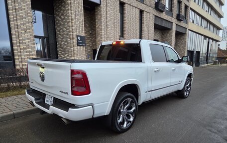 Rambler 1500, 2022 год, 7 500 000 рублей, 4 фотография