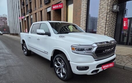 Rambler 1500, 2022 год, 7 500 000 рублей, 3 фотография