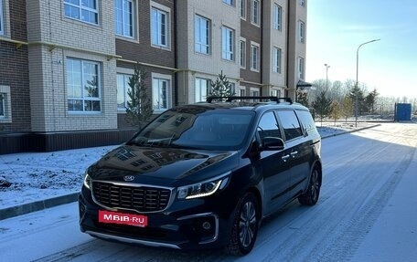 KIA Carnival III, 2018 год, 2 495 000 рублей, 2 фотография