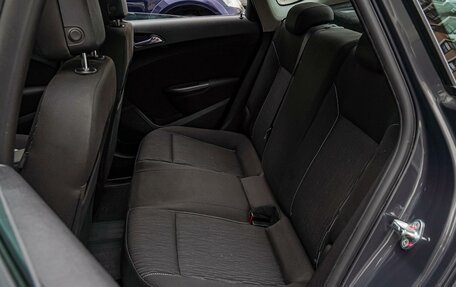 Opel Astra J, 2013 год, 898 000 рублей, 9 фотография