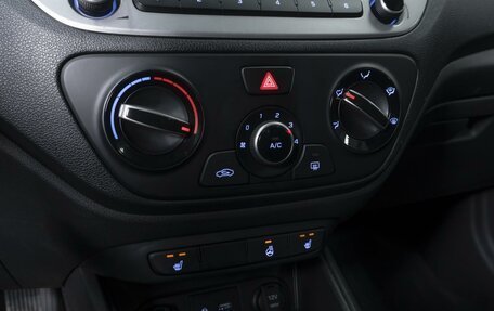 Hyundai Solaris II рестайлинг, 2018 год, 1 357 000 рублей, 14 фотография