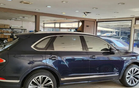 Bentley Bentayga I, 2023 год, 19 500 000 рублей, 8 фотография