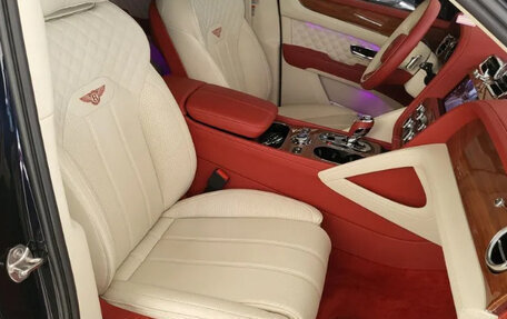 Bentley Bentayga I, 2023 год, 19 500 000 рублей, 15 фотография