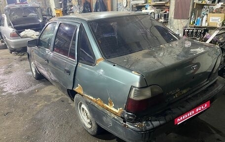 Daewoo Nexia I рестайлинг, 1997 год, 70 000 рублей, 5 фотография