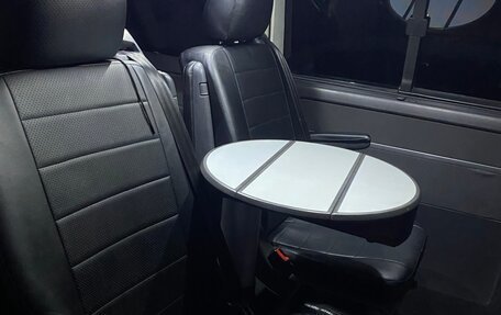 Volkswagen Multivan T5, 2005 год, 1 000 000 рублей, 14 фотография