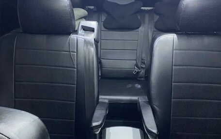 Volkswagen Multivan T5, 2005 год, 1 000 000 рублей, 13 фотография