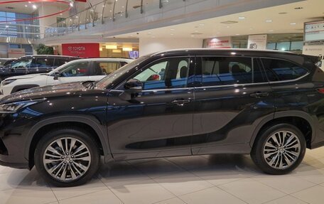 Toyota Highlander, 2025 год, 4 фотография