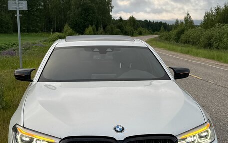 BMW 5 серия, 2019 год, 3 600 000 рублей, 3 фотография