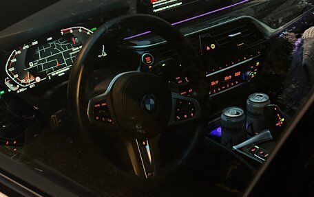 BMW 5 серия, 2019 год, 3 600 000 рублей, 9 фотография