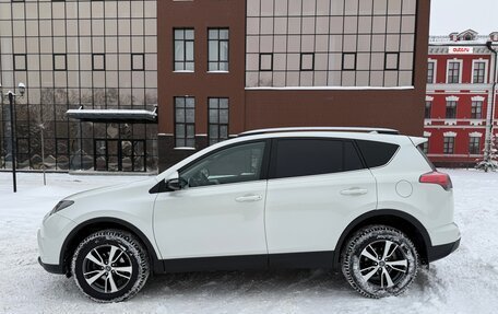 Toyota RAV4, 2017 год, 2 499 000 рублей, 9 фотография