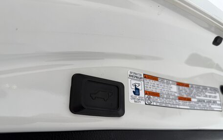 Toyota RAV4, 2017 год, 2 499 000 рублей, 20 фотография