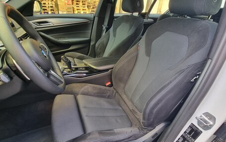 BMW 5 серия, 2019 год, 4 800 000 рублей, 14 фотография