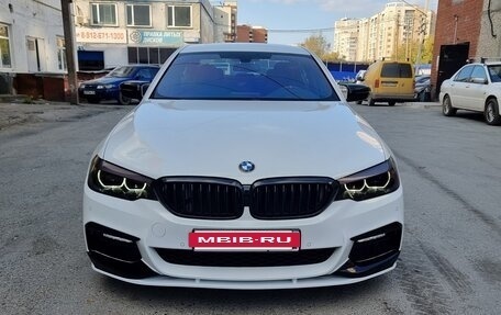 BMW 5 серия, 2019 год, 4 800 000 рублей, 2 фотография