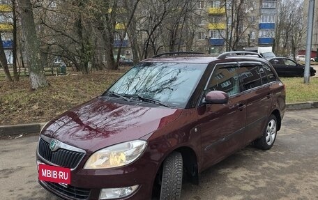 Skoda Fabia II, 2012 год, 800 000 рублей, 2 фотография