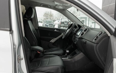 Volkswagen Tiguan I, 2009 год, 970 000 рублей, 18 фотография