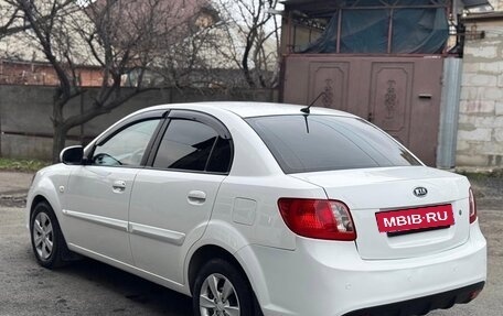 KIA Rio II, 2011 год, 670 000 рублей, 7 фотография