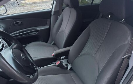 KIA Rio II, 2011 год, 670 000 рублей, 13 фотография