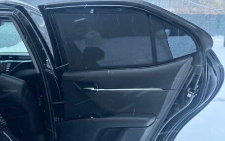 Toyota Camry, 2018 год, 2 290 000 рублей, 12 фотография