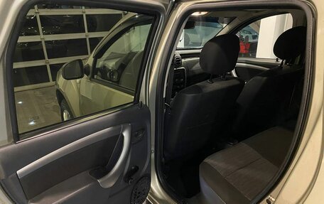 Renault Duster I рестайлинг, 2012 год, 900 000 рублей, 24 фотография