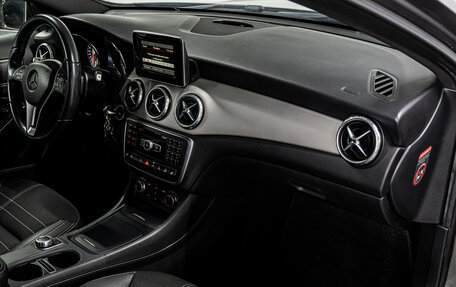 Mercedes-Benz GLA, 2014 год, 1 700 000 рублей, 15 фотография