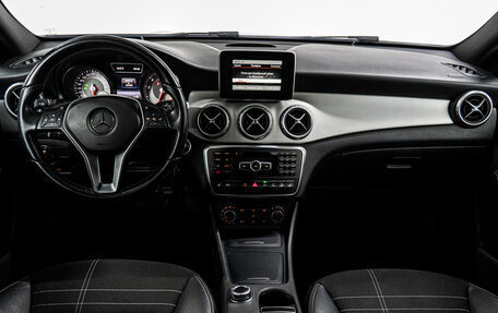Mercedes-Benz GLA, 2014 год, 1 700 000 рублей, 17 фотография