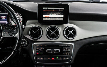 Mercedes-Benz GLA, 2014 год, 1 700 000 рублей, 22 фотография