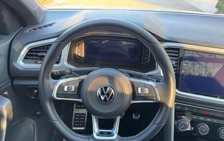 Volkswagen T-Roc I, 2022 год, 1 536 003 рублей, 11 фотография