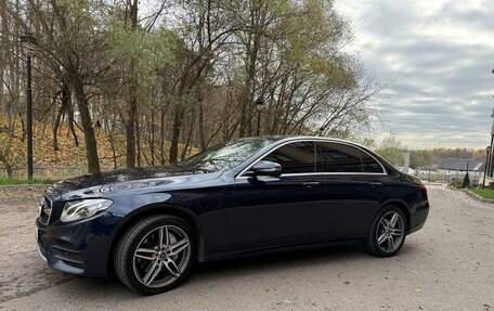 Mercedes-Benz E-Класс, 2019 год, 2 490 000 рублей, 8 фотография